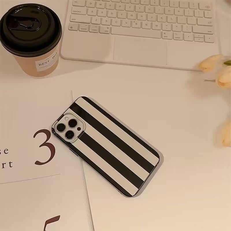 Small Niche Fresh Art Design W - Phone Cases Art recension och pris