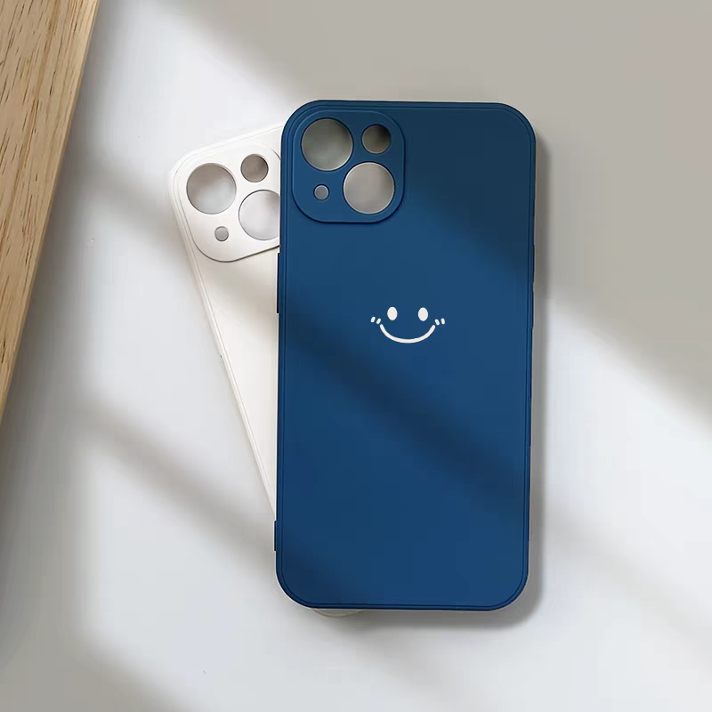 Minimalist Smiley Print Phone  - Silicone Liquid Case recension och pris